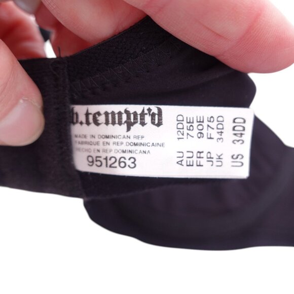 NWT Wacoal b.tempt'd Nearly Nothing Plunge Underwire Bra Sz 34DD Black 951263 - Picture 10 of 10